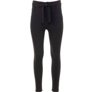 New Women’s Size 7 Almost Famous Super High Rise Skinny Black Denim Jeans